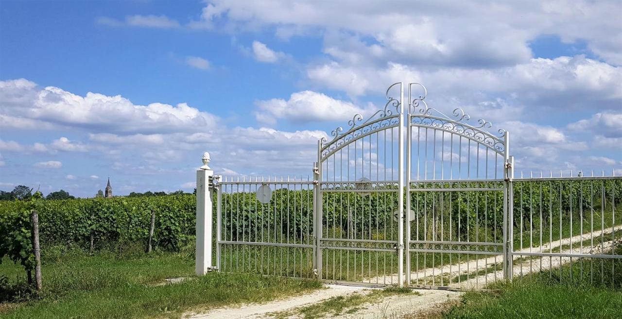 Chateau Le Truch Montussan Eksteriør billede